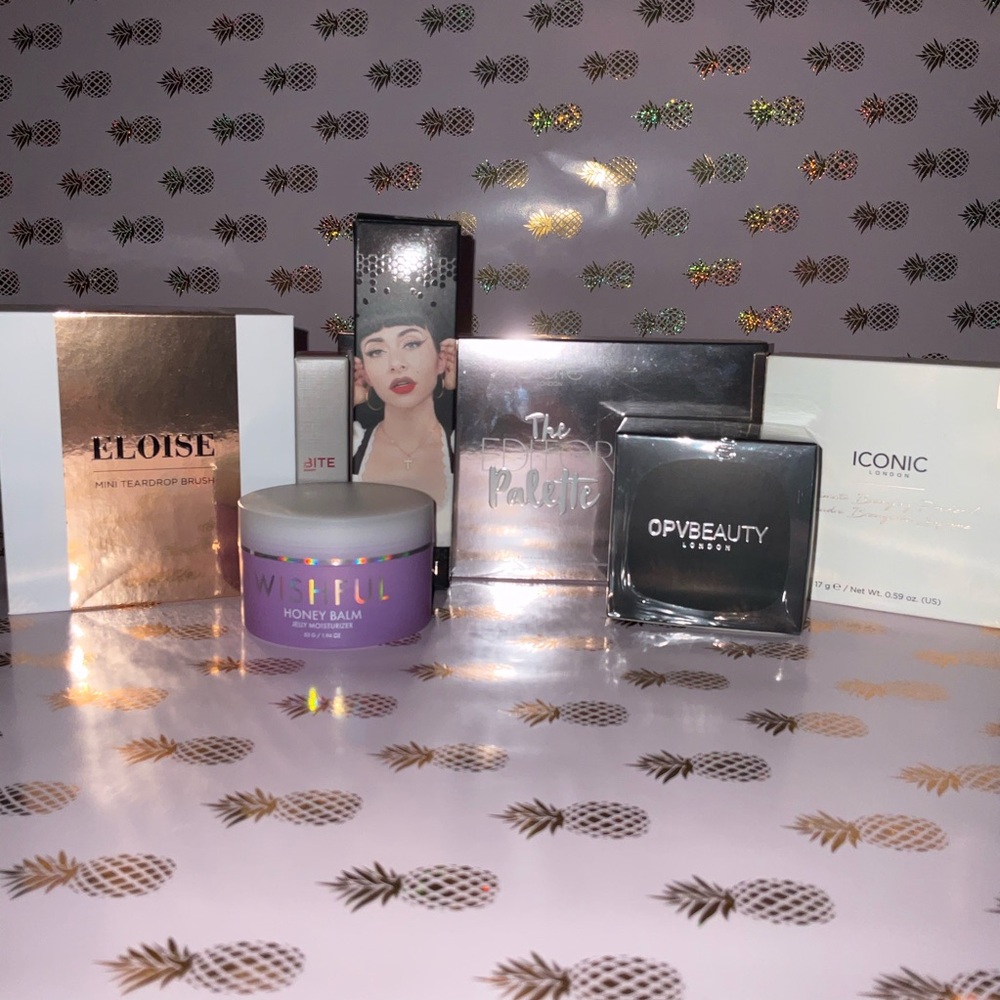 Makeup Bundle B